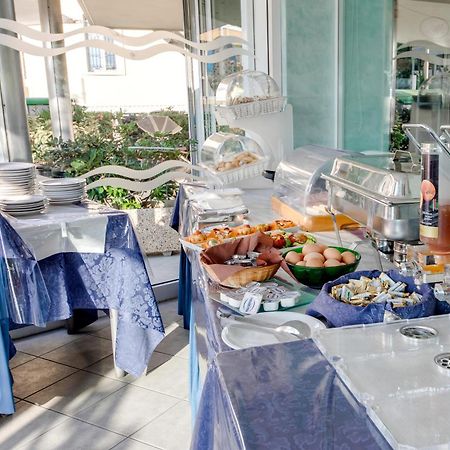 Hotel Margareth Riccione Dış mekan fotoğraf