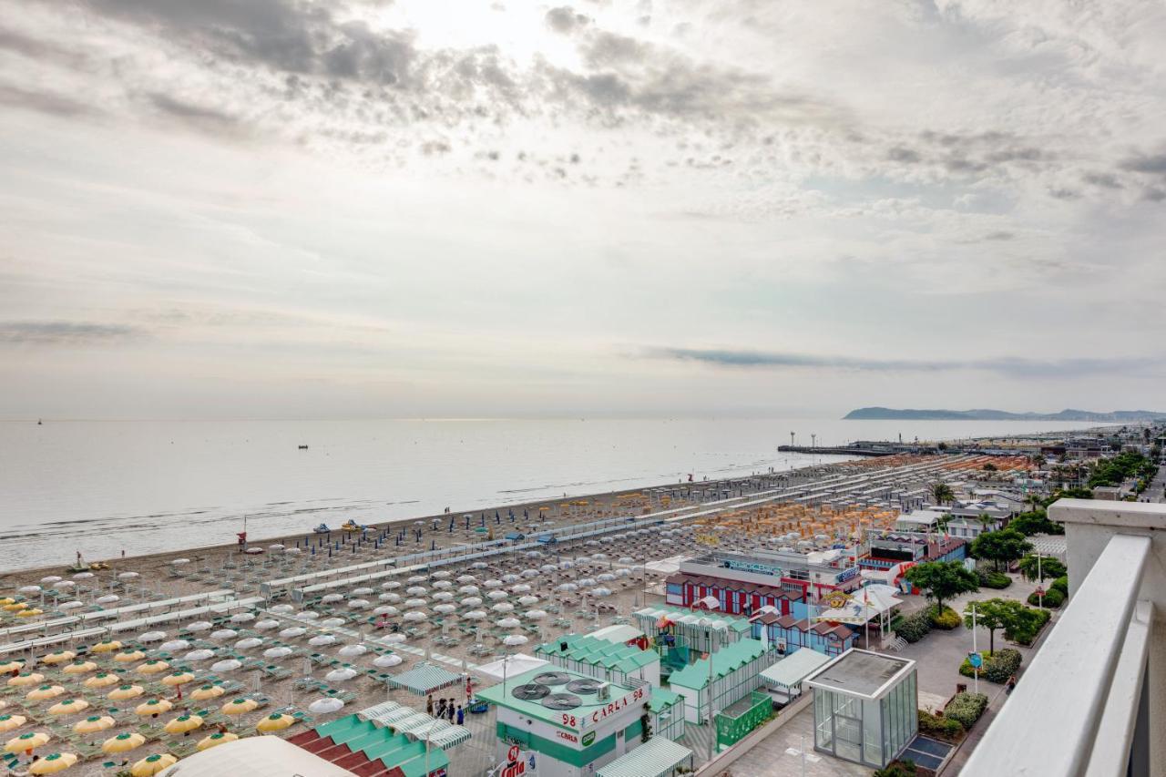 Hotel Margareth Riccione Dış mekan fotoğraf