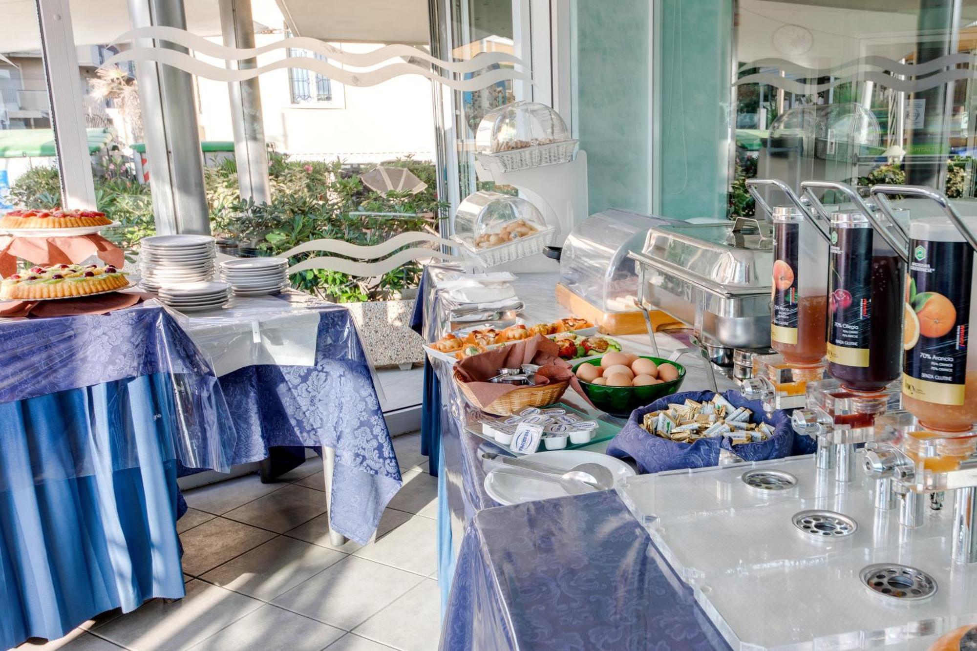 Hotel Margareth Riccione Dış mekan fotoğraf