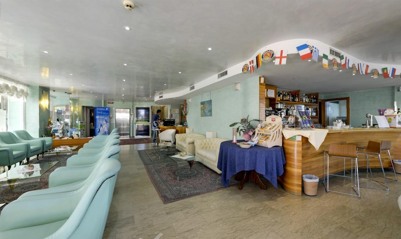 Hotel Margareth Riccione Dış mekan fotoğraf