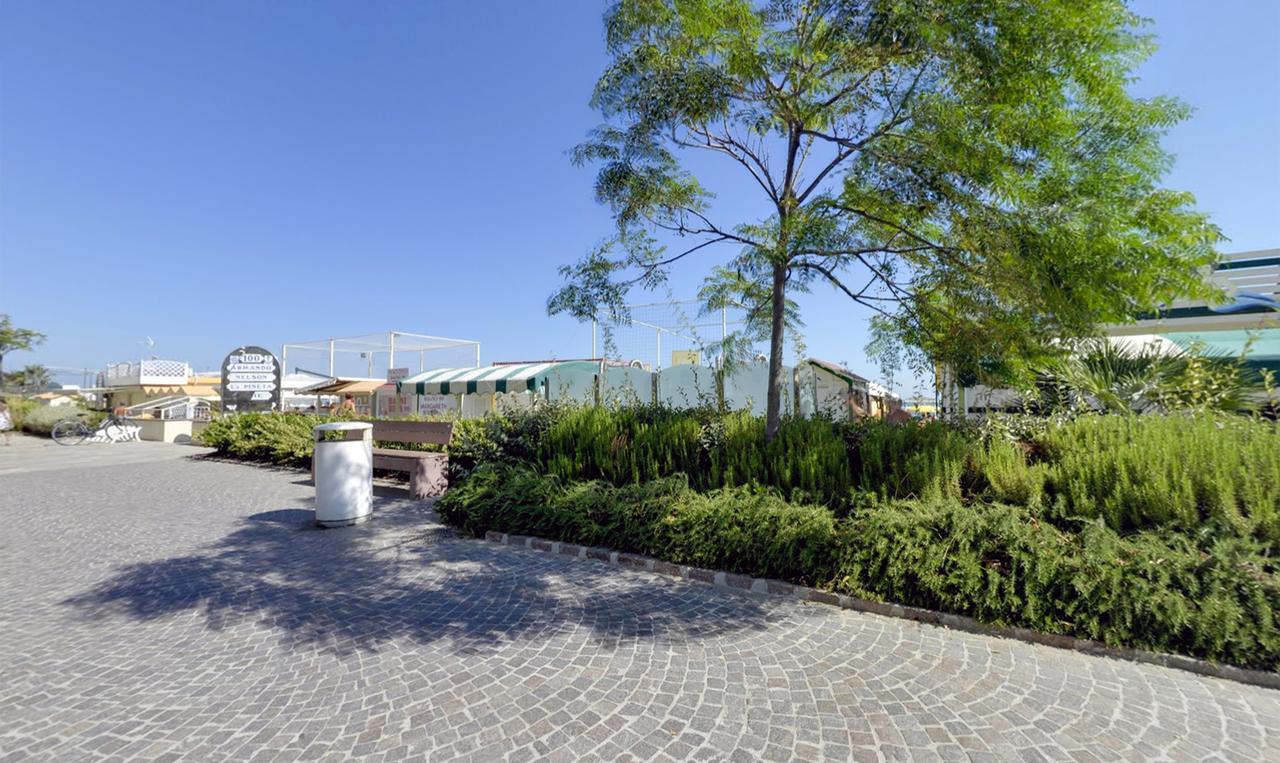 Hotel Margareth Riccione Dış mekan fotoğraf