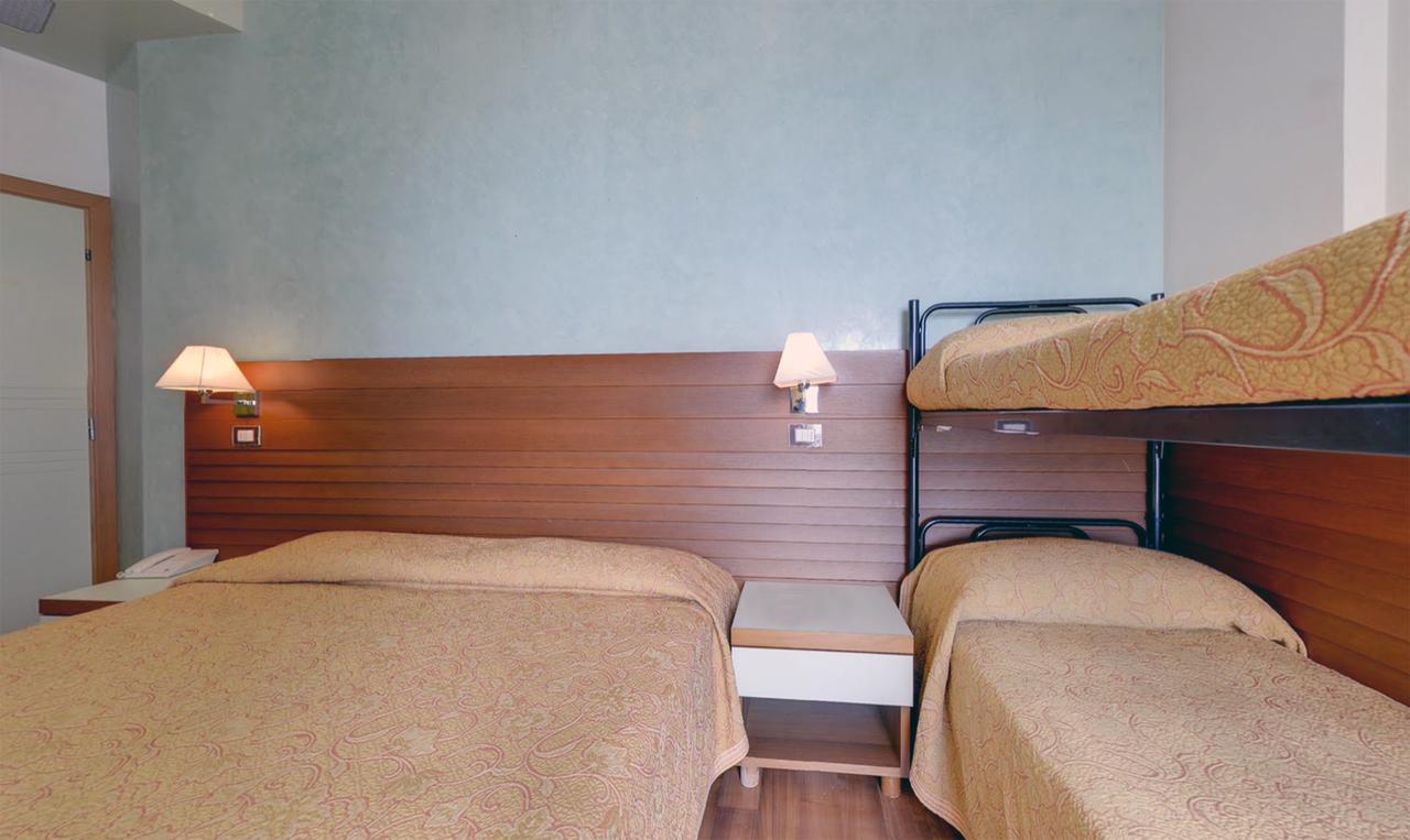 Hotel Margareth Riccione Dış mekan fotoğraf