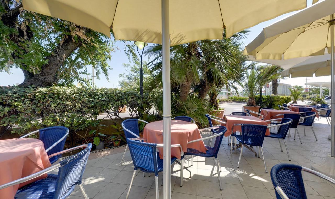 Hotel Margareth Riccione Dış mekan fotoğraf