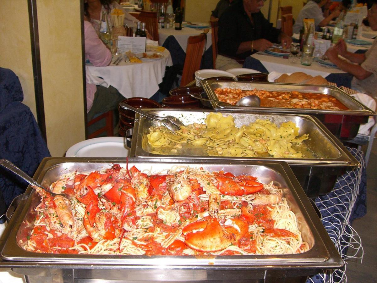 Hotel Margareth Riccione Dış mekan fotoğraf